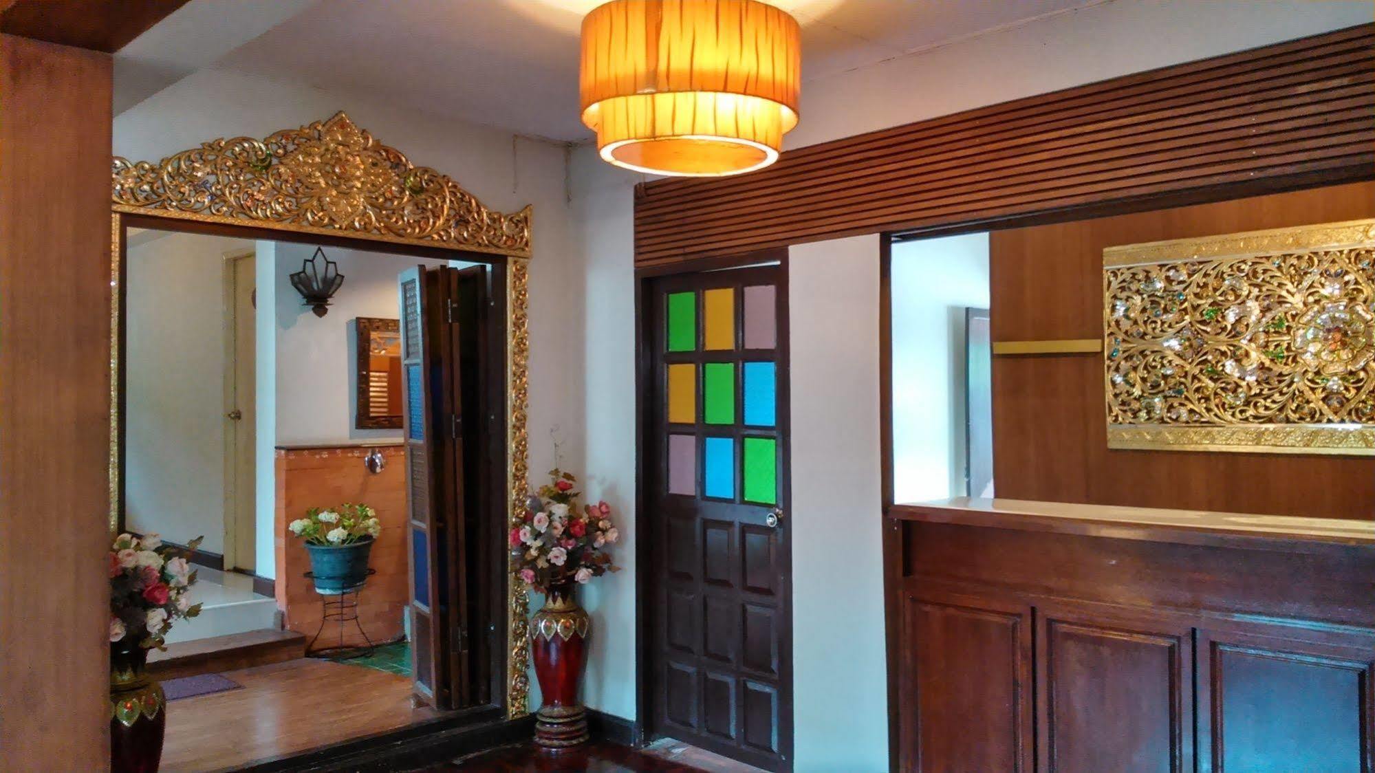 Hotel Rachamankha Flora House Čiang Mai Exteriér fotografie